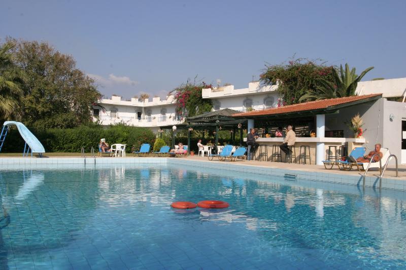 Gorgona Hotel Amoudara  Bagian luar foto